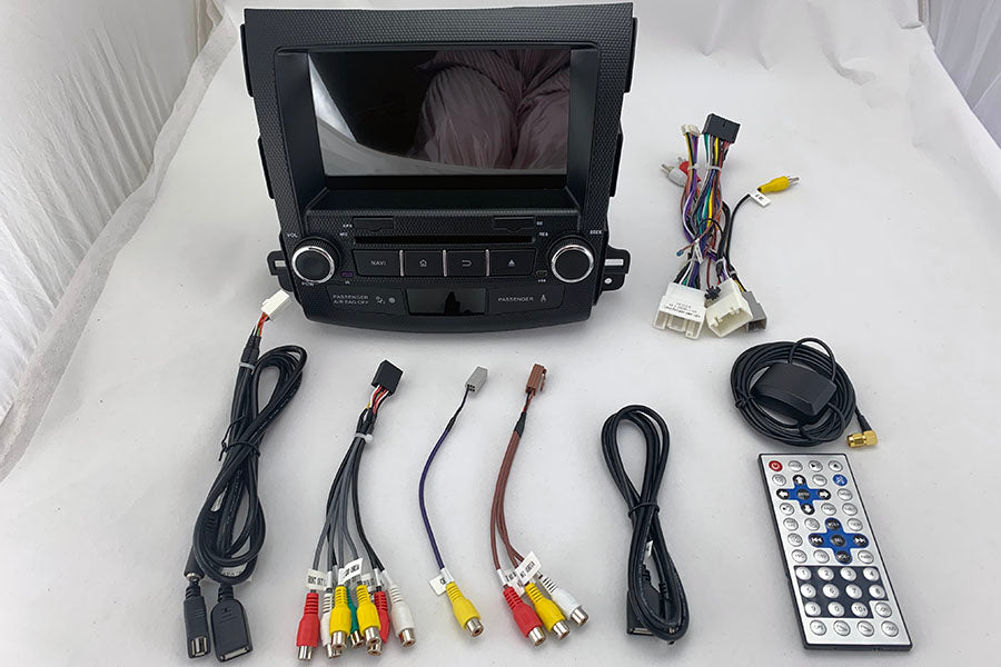 Mitsubishi Outlander 2006-2012 Aftermarket Radio Upgrade