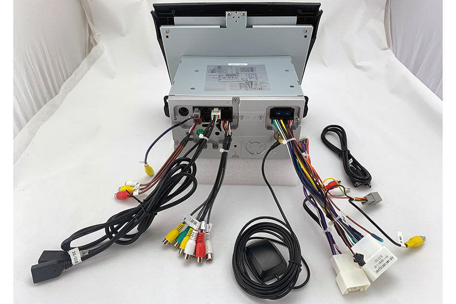 Mitsubishi Outlander 2006-2012 Aftermarket Radio Upgrade