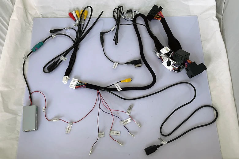 Mercedes-Benz E(W212) LHD Aftermarket Radio Upgrade